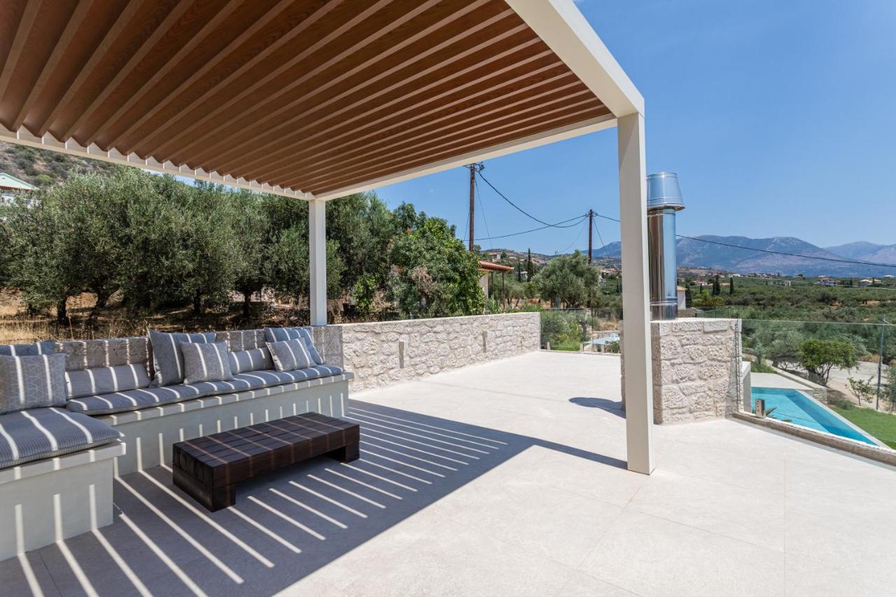 Manitennisvillas Stoupa Bagian luar foto