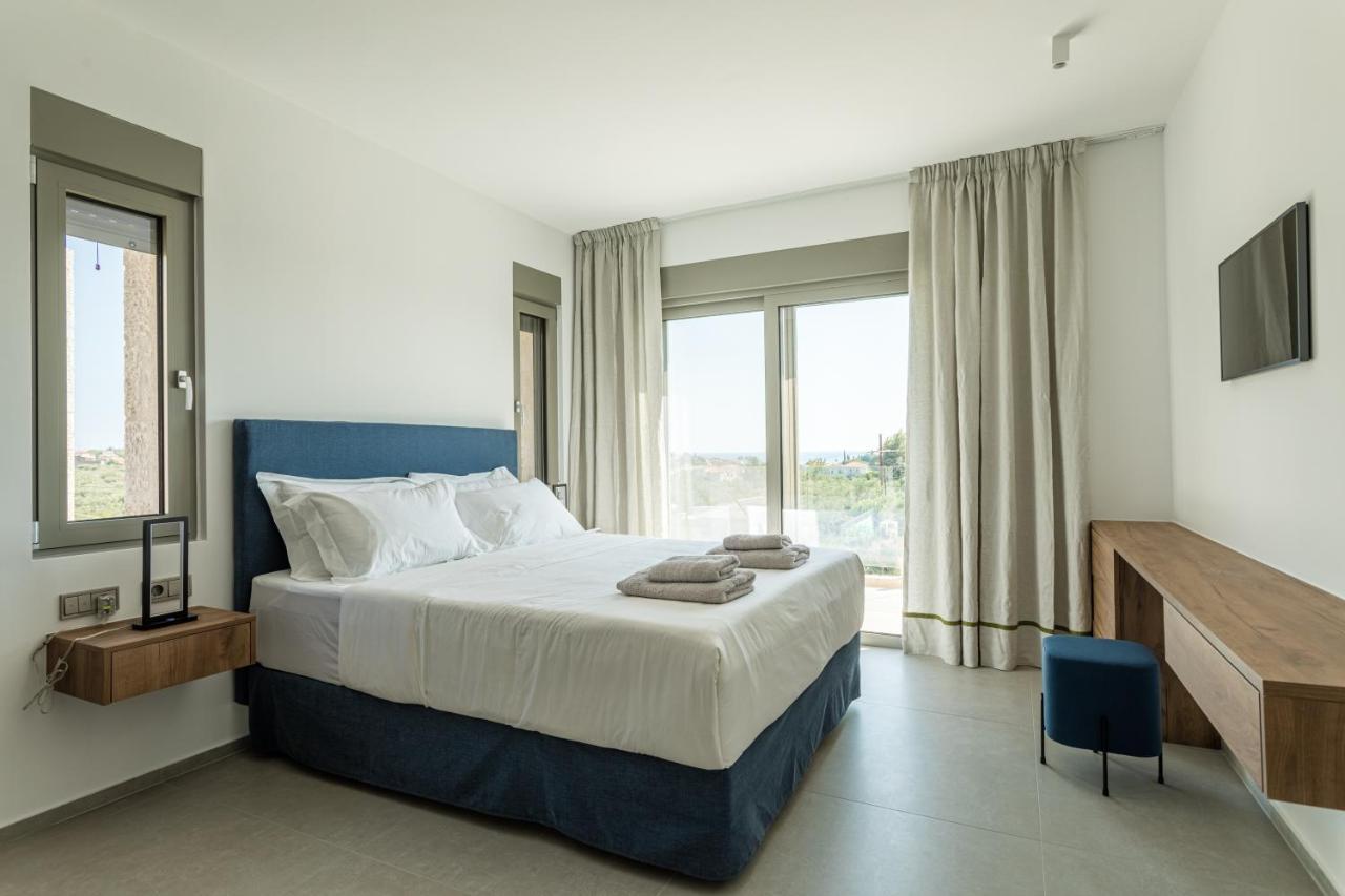 Manitennisvillas Stoupa Bagian luar foto